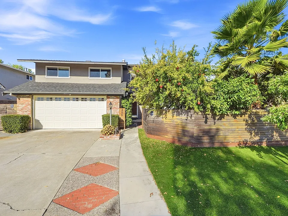 255 Branbury Dr