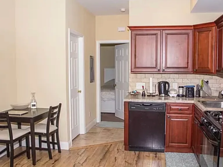 307 W Park Ave #1 — Photo 4