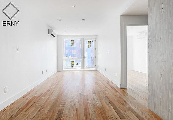5th image of 662 E New York Ave APT 4E