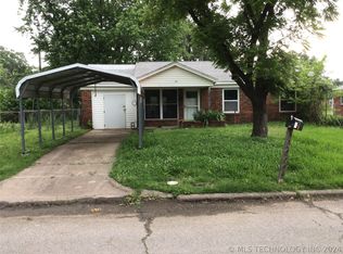 313 N Kentucky St, Pryor, OK 74361