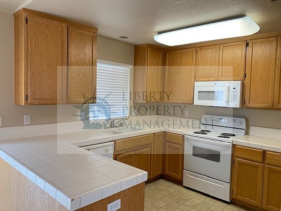 5th image of 217 Culbertson Ct