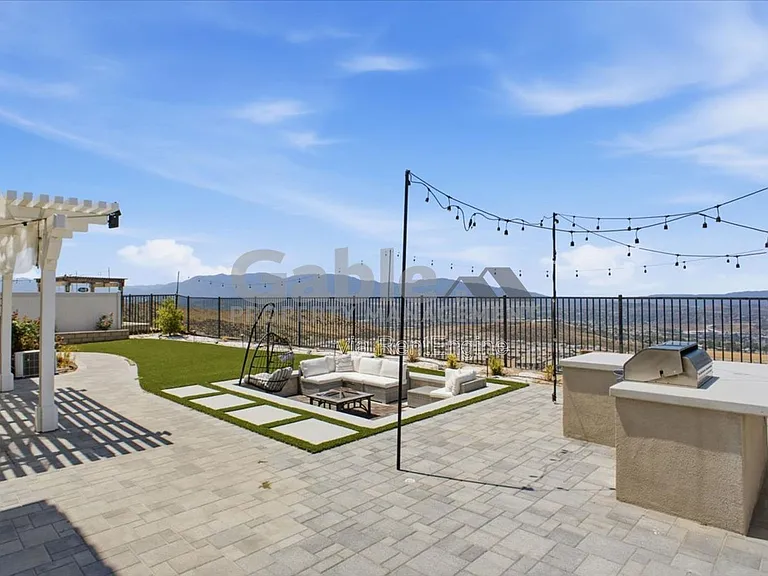 17952 Spire Ct — Photo 30