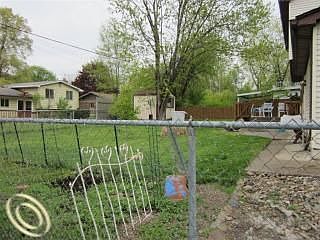 3rd image of 1219 Heyden Ave