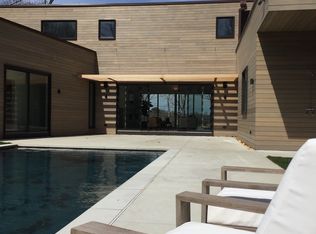 116 Fish Cove Rd, Southampton, NY 11968