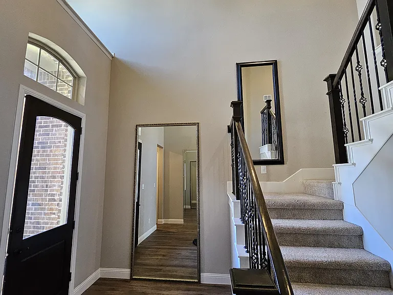 810 Elm Park Dr — Photo 18