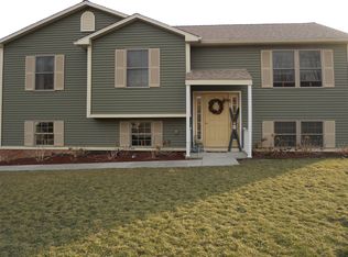 204 Galbreath Rd, Monongahela, PA 15063