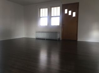 572 Beach Rd #2, Cheektowaga, NY 14225