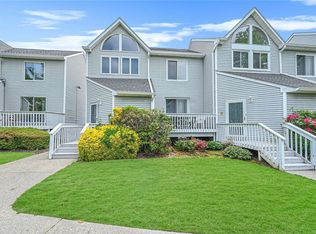 3535 Gibbs Rd, Coram, NY 11727