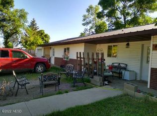 42 E 2nd Ave, Webster, SD 57274