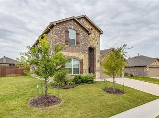 340 Pin Cushion Trl, Burleson, TX 76028