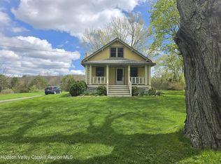 6542 Hill Street, Claverack, NY 12534