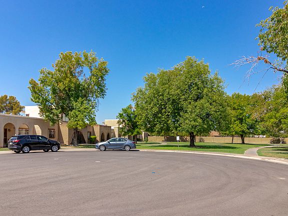 5th image of 2105 E Dunbar Dr