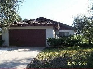 35 Lago Vista Pl, Palm Coast, FL 32164
