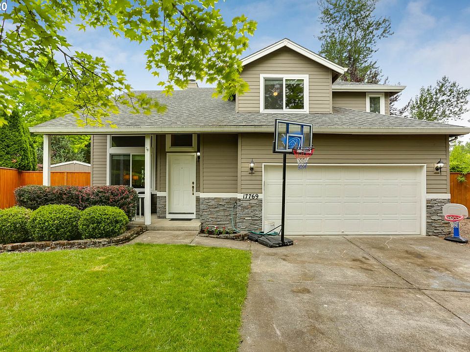 2nd image of 17769 SW Elder View Dr