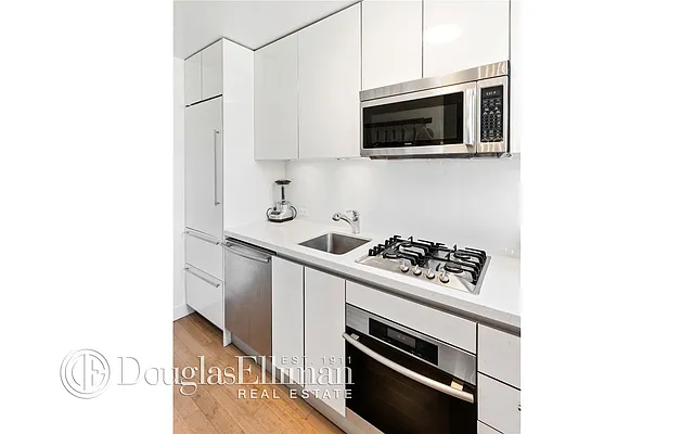 Rented by Douglas Elliman | media 10