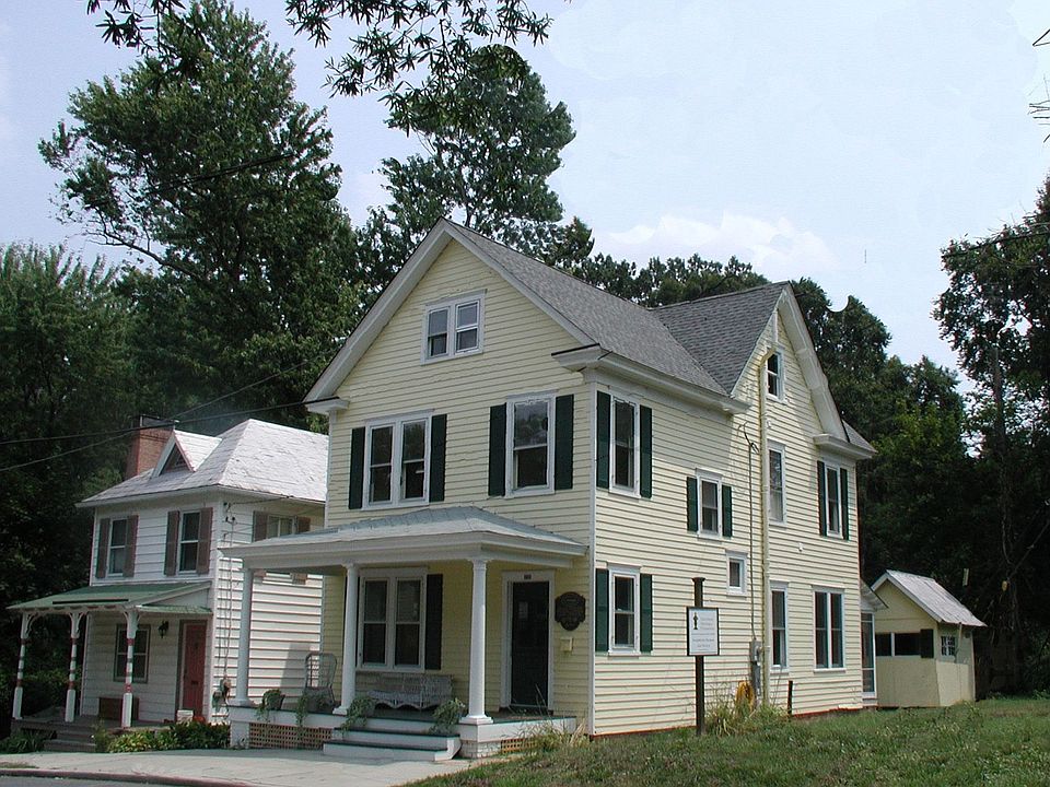 209 North Mill Street