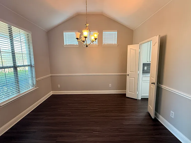 3105 Whispering Pine Blvd — Photo 10