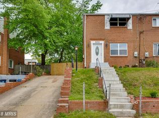 6205 Kennedy St, Riverdale, MD 20737