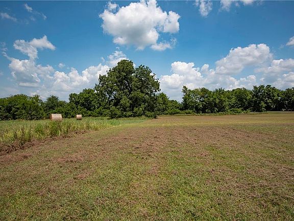 5th image of 6338 Farm Road 128