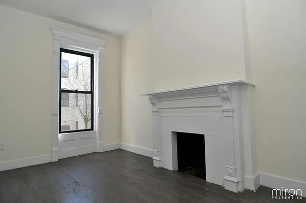 Rented by Miron Properties | media 26