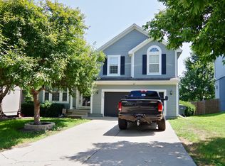 21247 W 120th Ter, Olathe, KS 66061