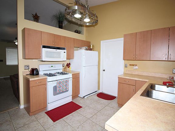 3rd image of 662 Casa Grande Dr