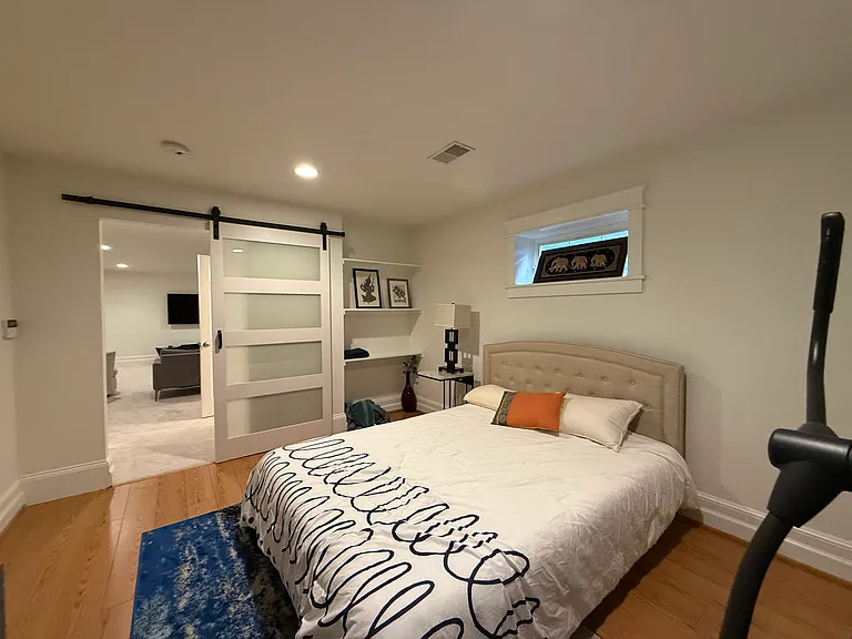 407 N Harrison St — Photo 12