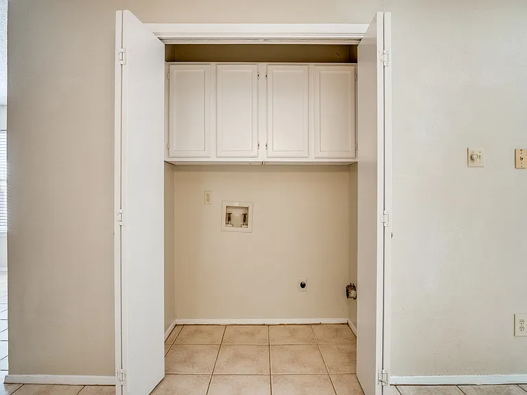 4817 Fletcher Ave — Photo 25