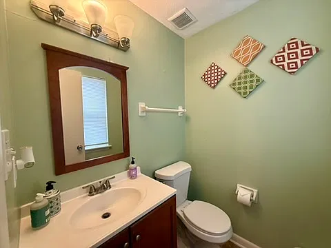 3 bed, 2.5 bath, 1757 sqft, $2,850 — Photo 4