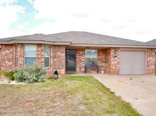 1422 78th St, Lubbock, TX 79423