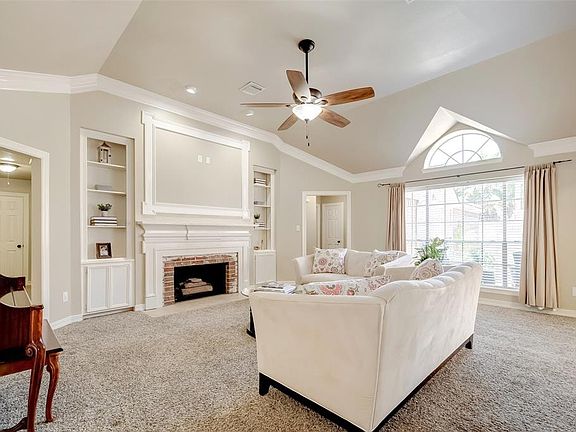 2nd image of 23306 Meadow Cross Ln