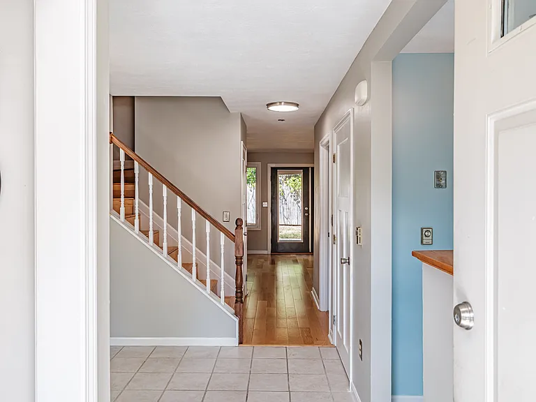 7 Willowood Ln #7 — Photo 15