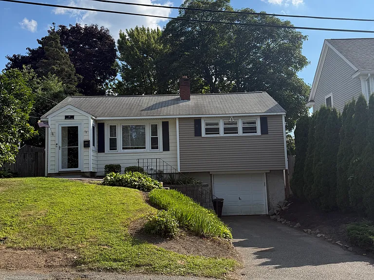 19 Shoreham St — Photo 12