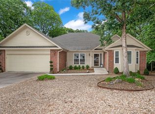 18 Lavendon Circle Dr, Bella Vista, AR 72714
