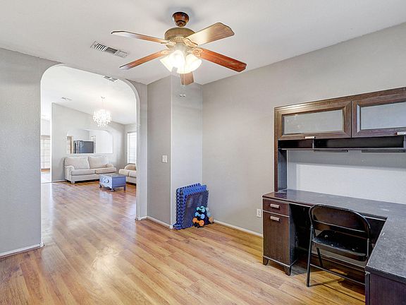 4th image of 8645 E Crescent Ave