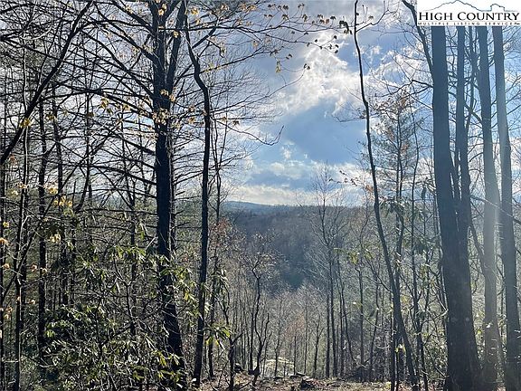 2nd image of 9 Old River Road