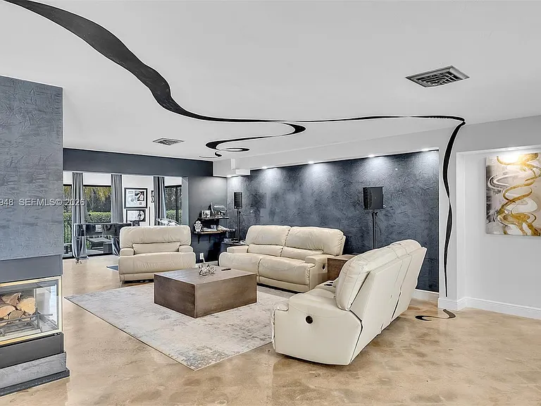 5602 S Travelers Palm Ln — Photo 5