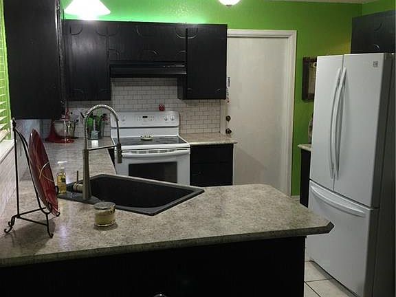 4th image of 109 N Greengate Dr