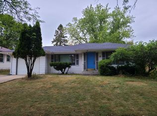 3524 Thelma St, Rockford, IL 61108