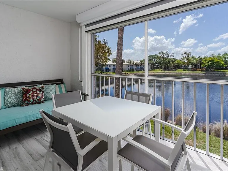 834 Gulf Pavilion Dr #204 — Photo 8