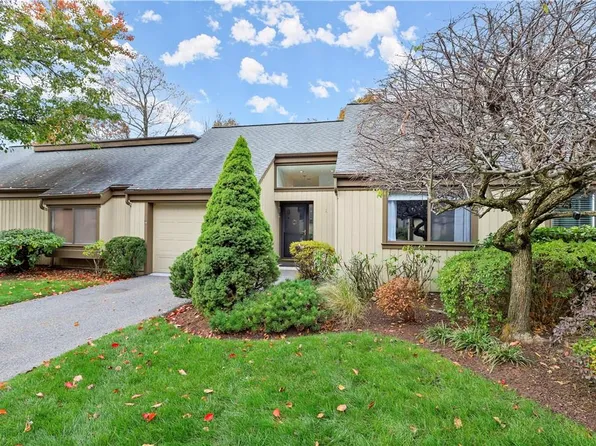 470 Heritage Hills #B, Somers, NY 10589