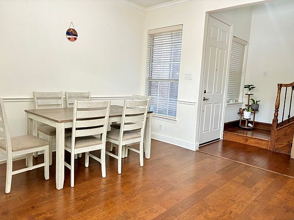 5th image of 2975 Sicily Way