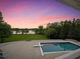 3458 Solitude Rd, De Pere, WI 54115