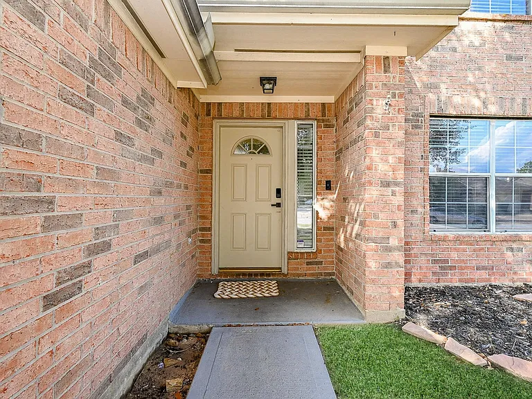 12122 Lucky Meadow Dr — Photo 2