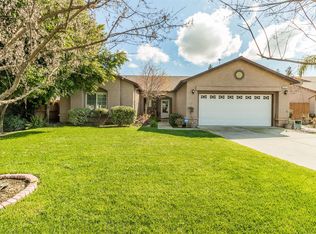 664 W Mariposa St, Kingsburg, CA