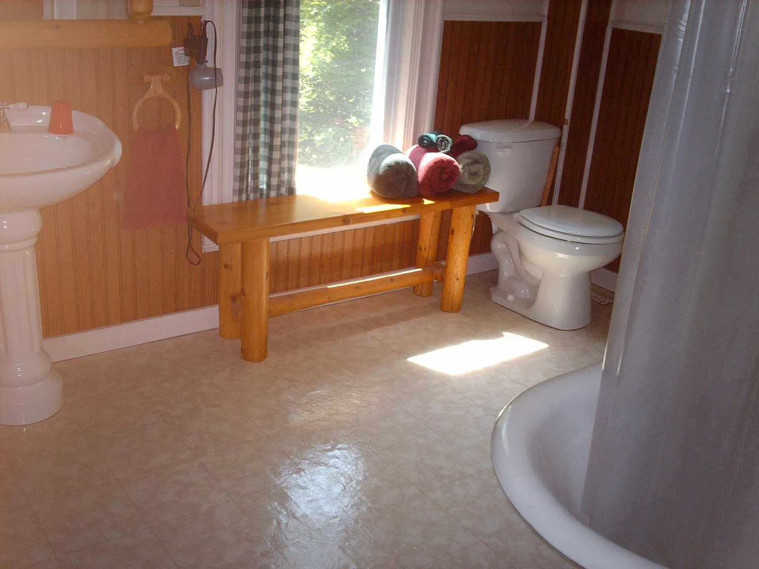 545 N Main St — Photo 3