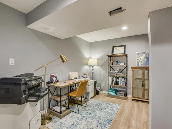 1117 Innis Dr, Fredericksburg, VA 22401