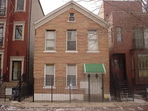 1st image of 918 N Wood St