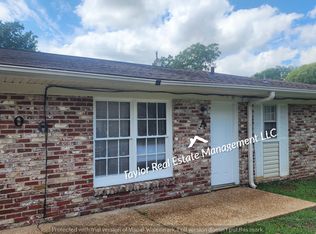 106 Doris Ln #A, Florence, AL 35630