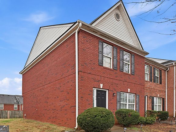3rd image of 7712 Autry Cir APT 210